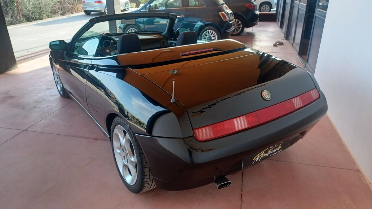 Alfa Romeo Gtv 2.0i 16V Twin Spark cat (12)