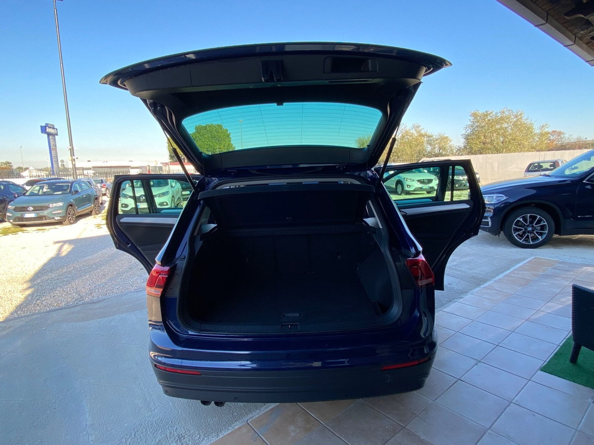 Volkswagen Tiguan 2.0 TDI SCR DSG Business BlueMotion Technology (13)