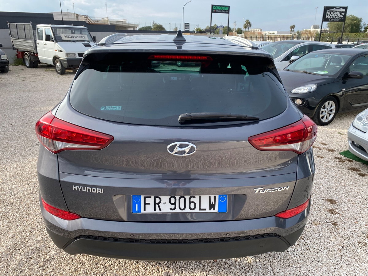 Hyundai Tucson 1.7 CRDi DCT XPossible (4)