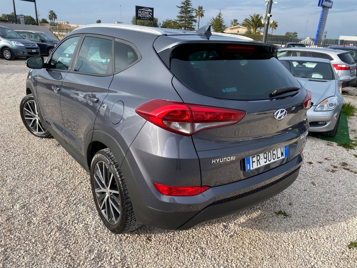 Hyundai Tucson 1.7 CRDi DCT XPossible (5)