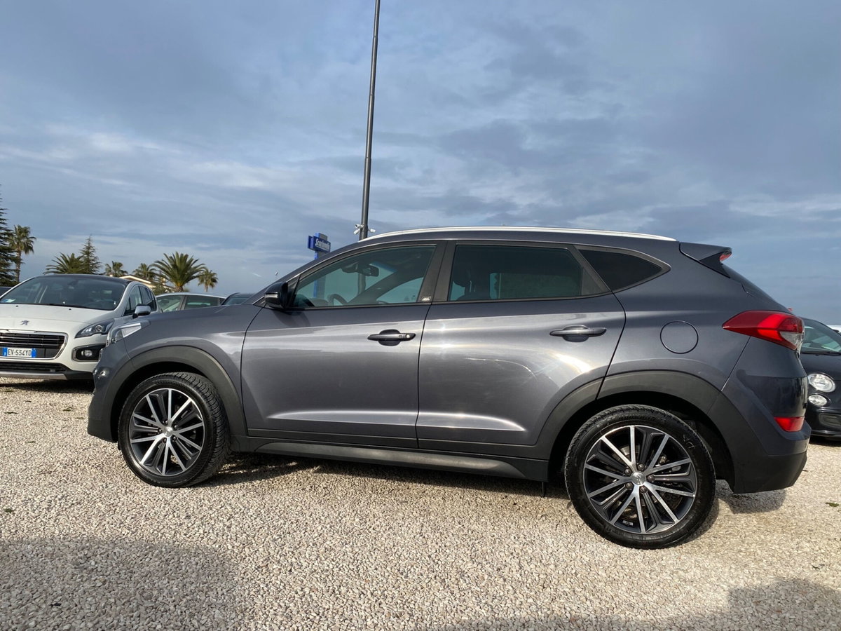 Hyundai Tucson 1.7 CRDi DCT XPossible (6)