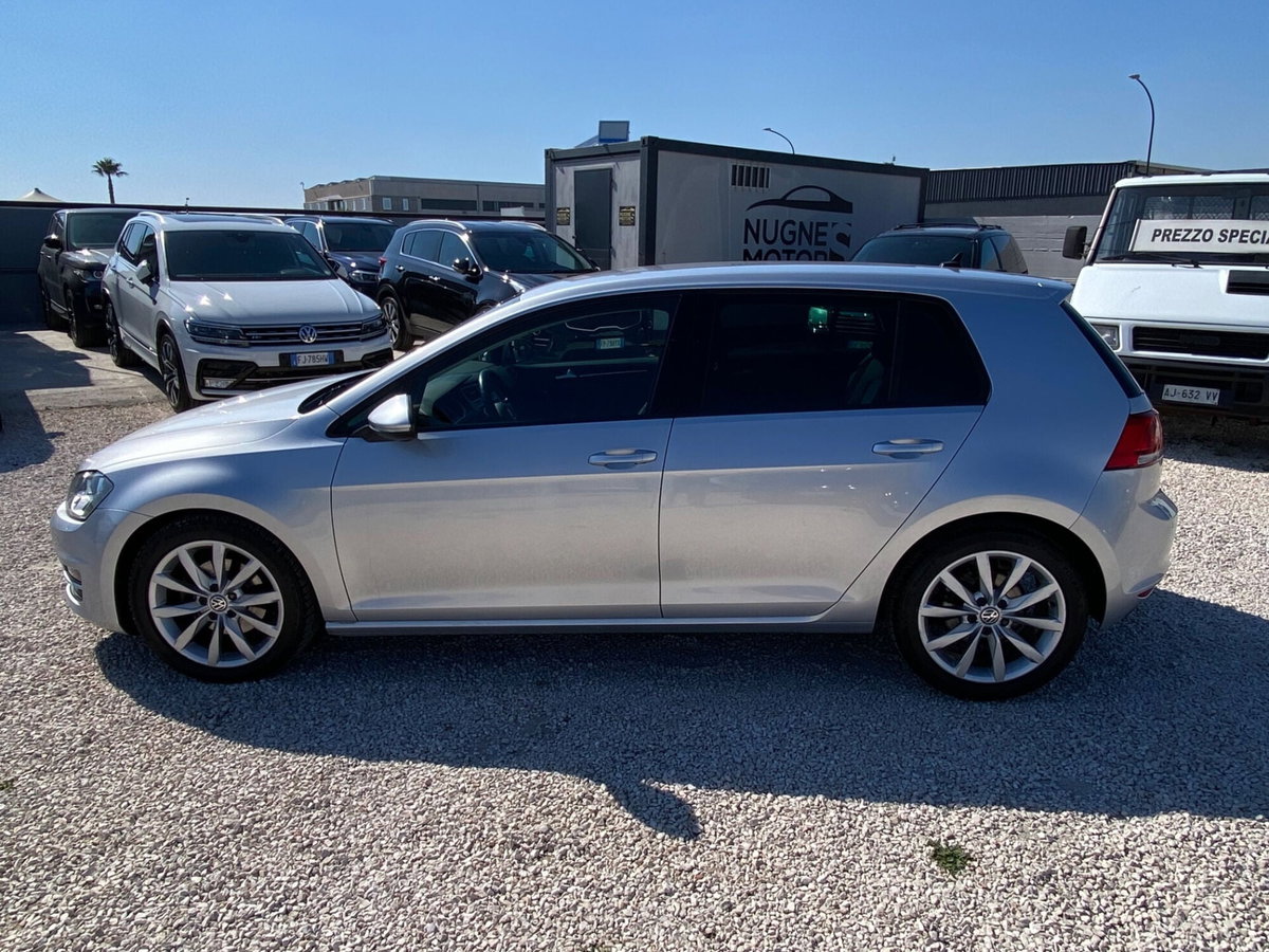 Volkswagen Golf 1.6 TDI 110 CV DSG 5p. Highline BlueMotion Technology (2)