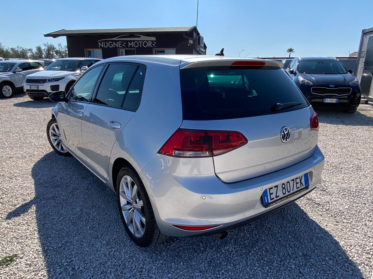 Volkswagen Golf 1.6 TDI 110 CV DSG 5p. Highline BlueMotion Technology (3)