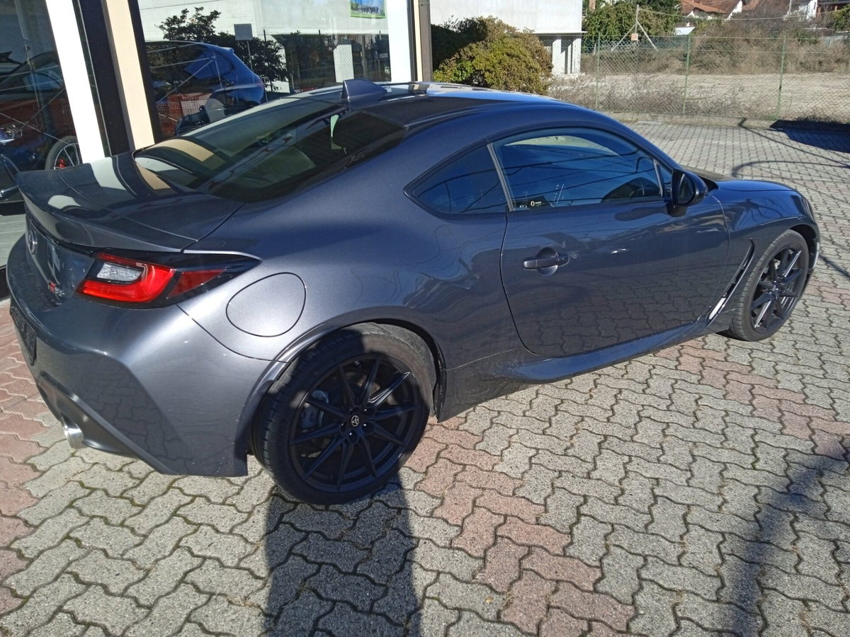 Toyota GR86 2.Premium Sport A/T (5)