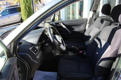 Subaru Forester 2.0d Style (7)