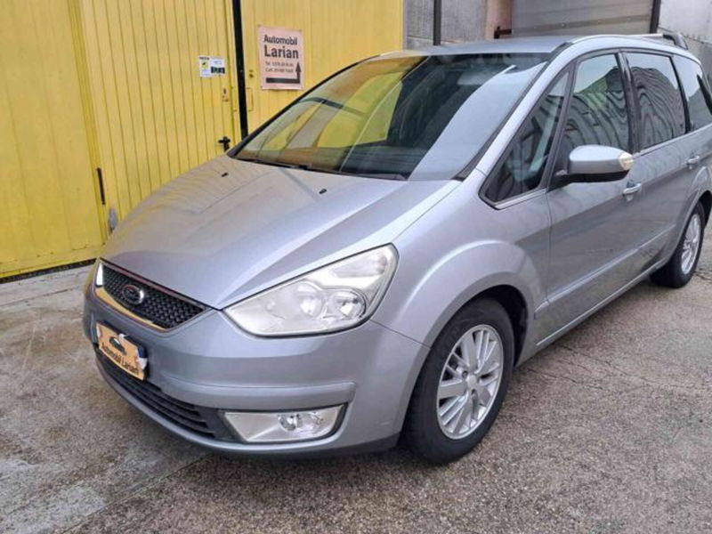 Ford Galaxy 2.0 TDCi 140 CV Ghia