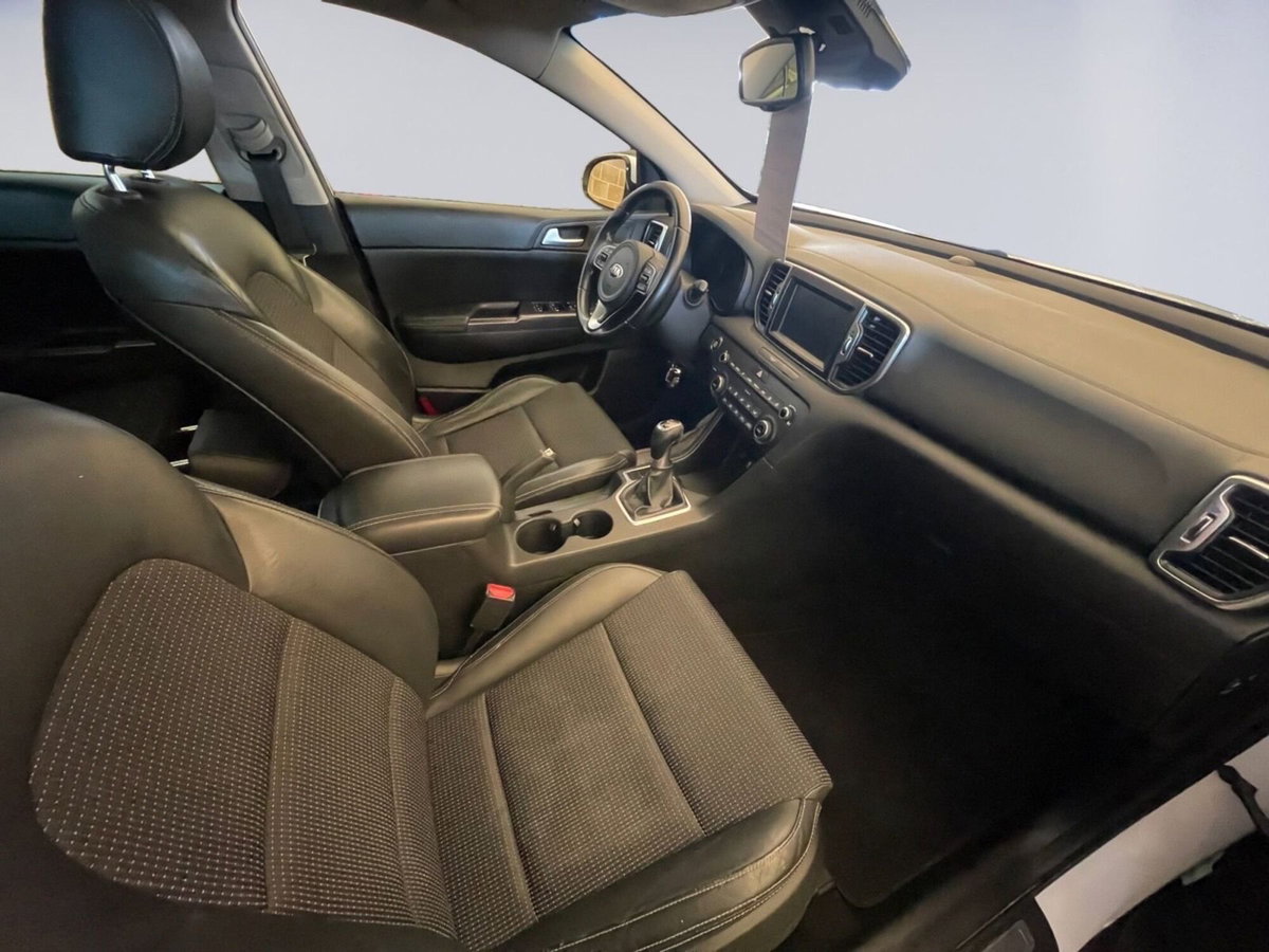 Kia Sportage 1.7 CRDI 2WD Cool (7)