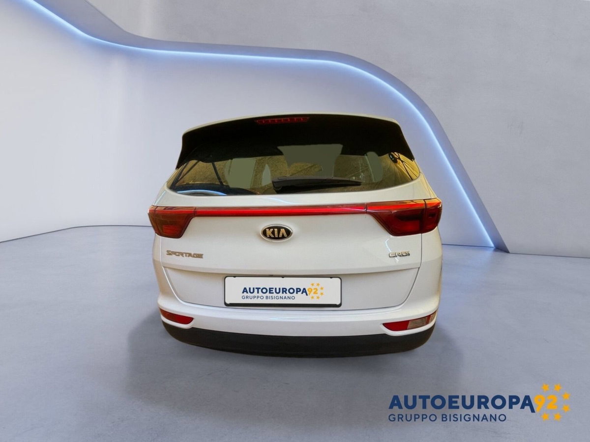 Kia Sportage 1.7 CRDI 2WD Cool (9)