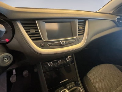 Opel Grandland X 1.5 diesel Ecotec Start&Stop Advance (5)