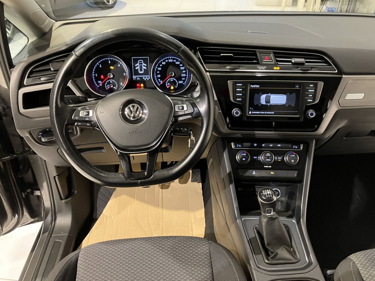 Volkswagen Touran 2.0 TDI 150 CV SCR Comfortline BlueMotion Technology (10)