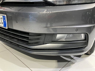 Volkswagen Touran 2.0 TDI 150 CV SCR Comfortline BlueMotion Technology (12)