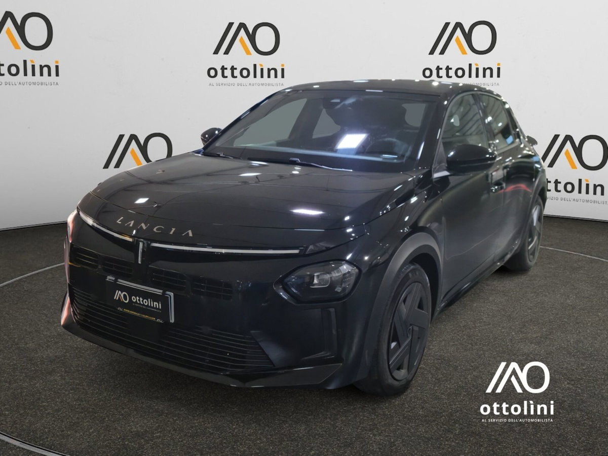 Lancia Ypsilon 1.2 mhev Edizione Cassina e-dct