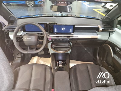 Lancia Ypsilon 1.2 mhev Edizione Cassina e-dct (7)