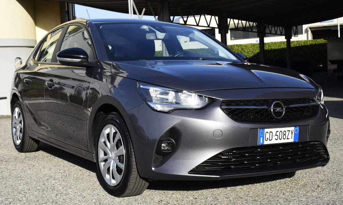 Opel Corsa 1.2 100 CV Edition (4)