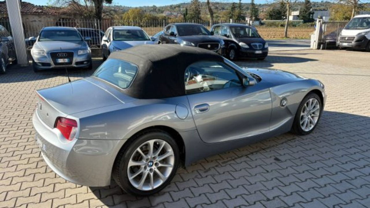BMW Z4 Cabrio Z4 2.0i cat Roadster (19)