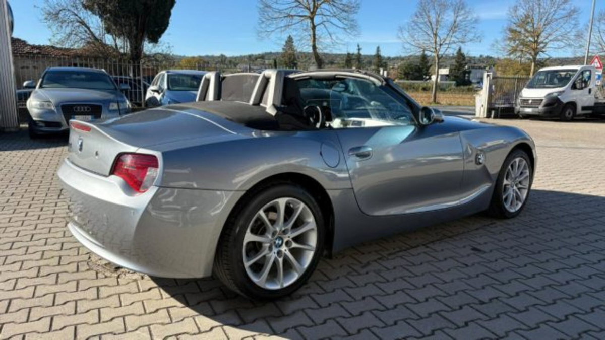 BMW Z4 Cabrio Z4 2.0i cat Roadster (3)