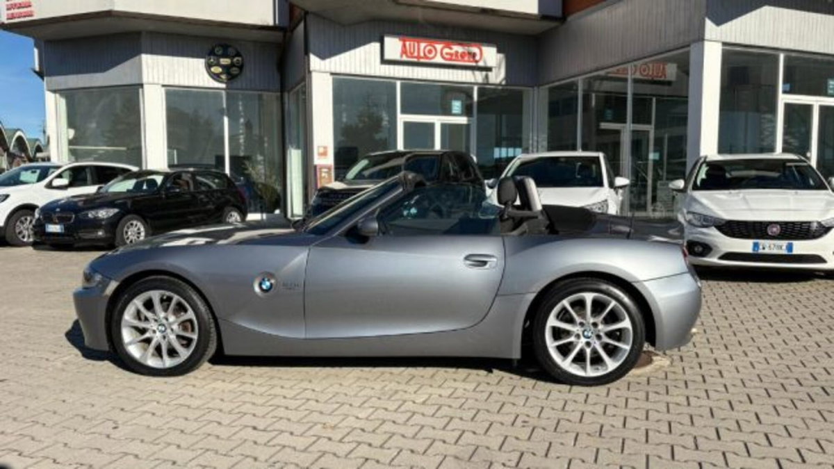 BMW Z4 Cabrio Z4 2.0i cat Roadster (5)