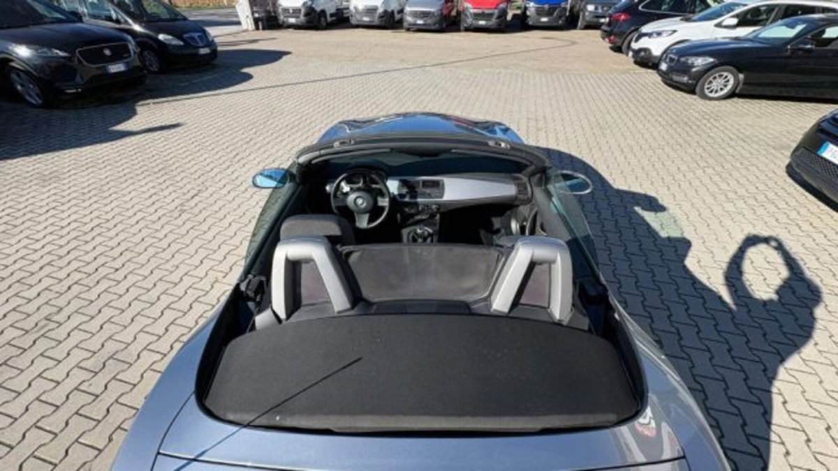 BMW Z4 Cabrio Z4 2.0i cat Roadster (7)