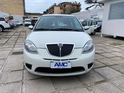 Lancia Ypsilon 1.2 New Oro usata