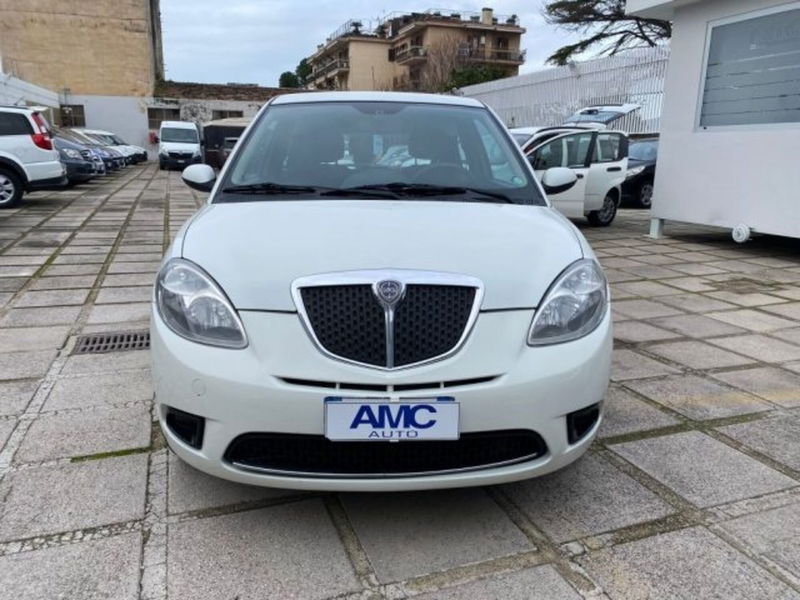 Lancia Ypsilon 1.2 New Oro