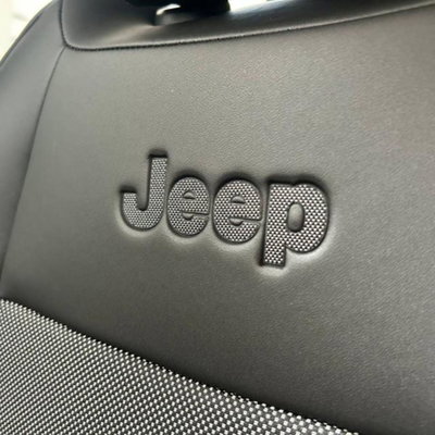 Jeep Avenger 1.2 turbo e-hybrid mhev Summit fwd 110cv edct6 (11)