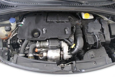 Citroen C3 1.6 HDi 90 Exclusive (20)
