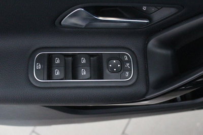 Mercedes-Benz Classe A 180 d Business (19)
