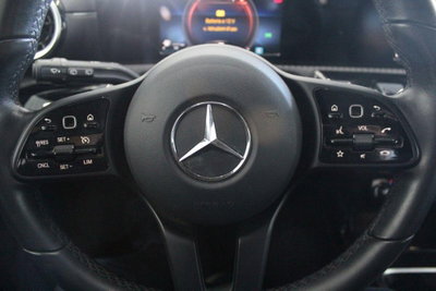 Mercedes-Benz Classe A 180 d Business (9)