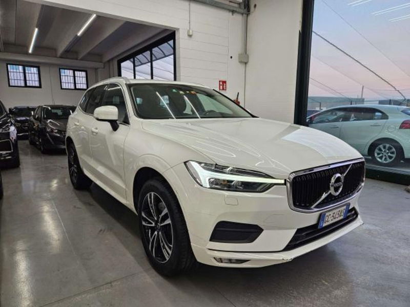 Volvo XC60 B4 (d) AWD Geartronic Momentum Pro