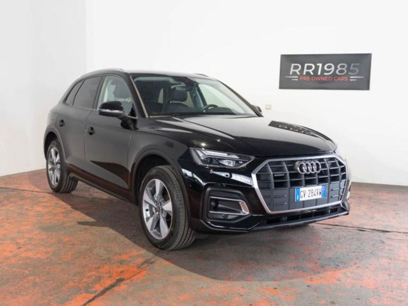 Audi Q5 40 2.0 tdi mhev 12V Identity Black quattro s-tronic