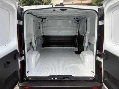 Renault Trafic Furgone T27 2.0 dCi 130CV PC-TN Furgone Ice Plus (13)