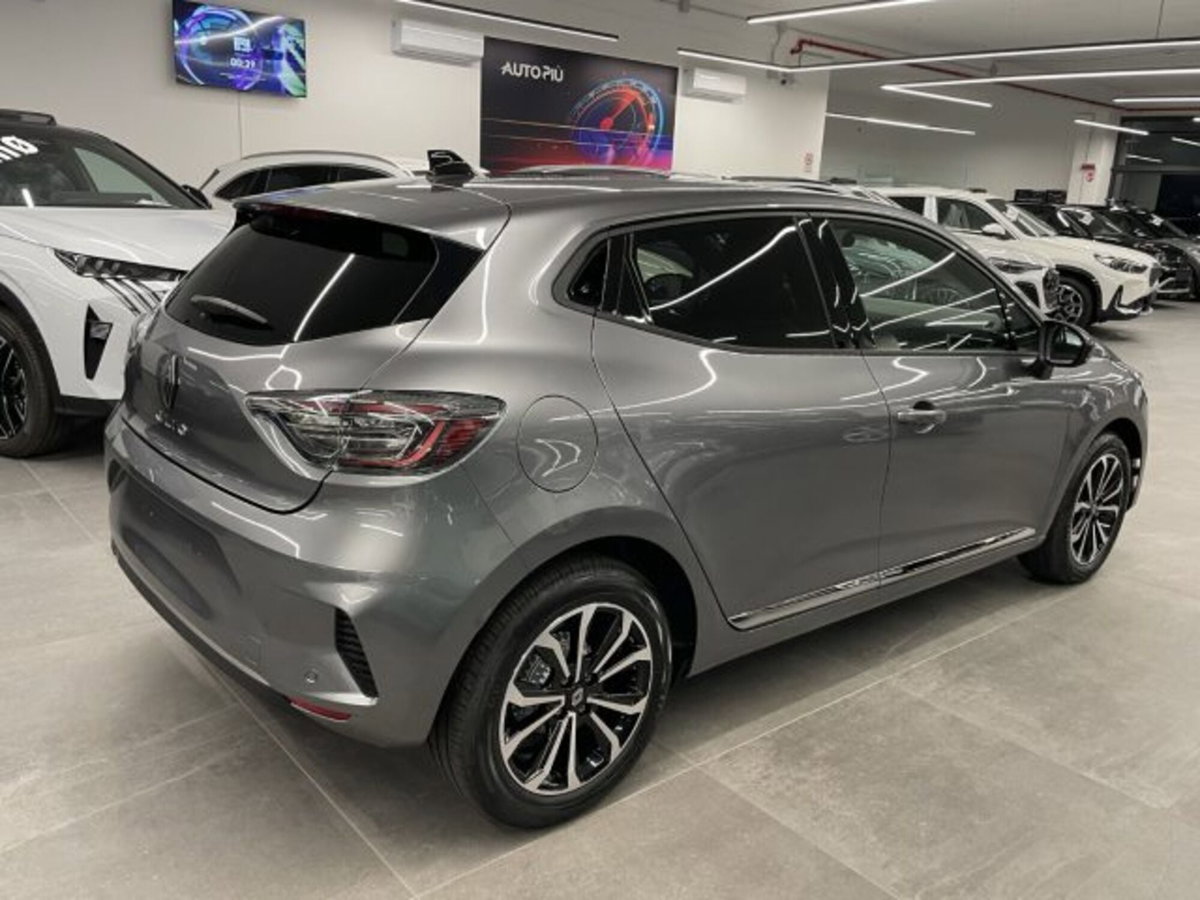 Renault Clio 1.0 tce Techno Gpl 100cv (4)
