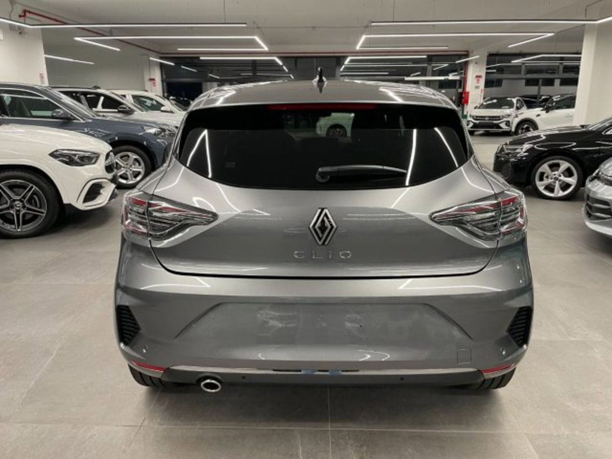 Renault Clio 1.0 tce Techno Gpl 100cv (6)