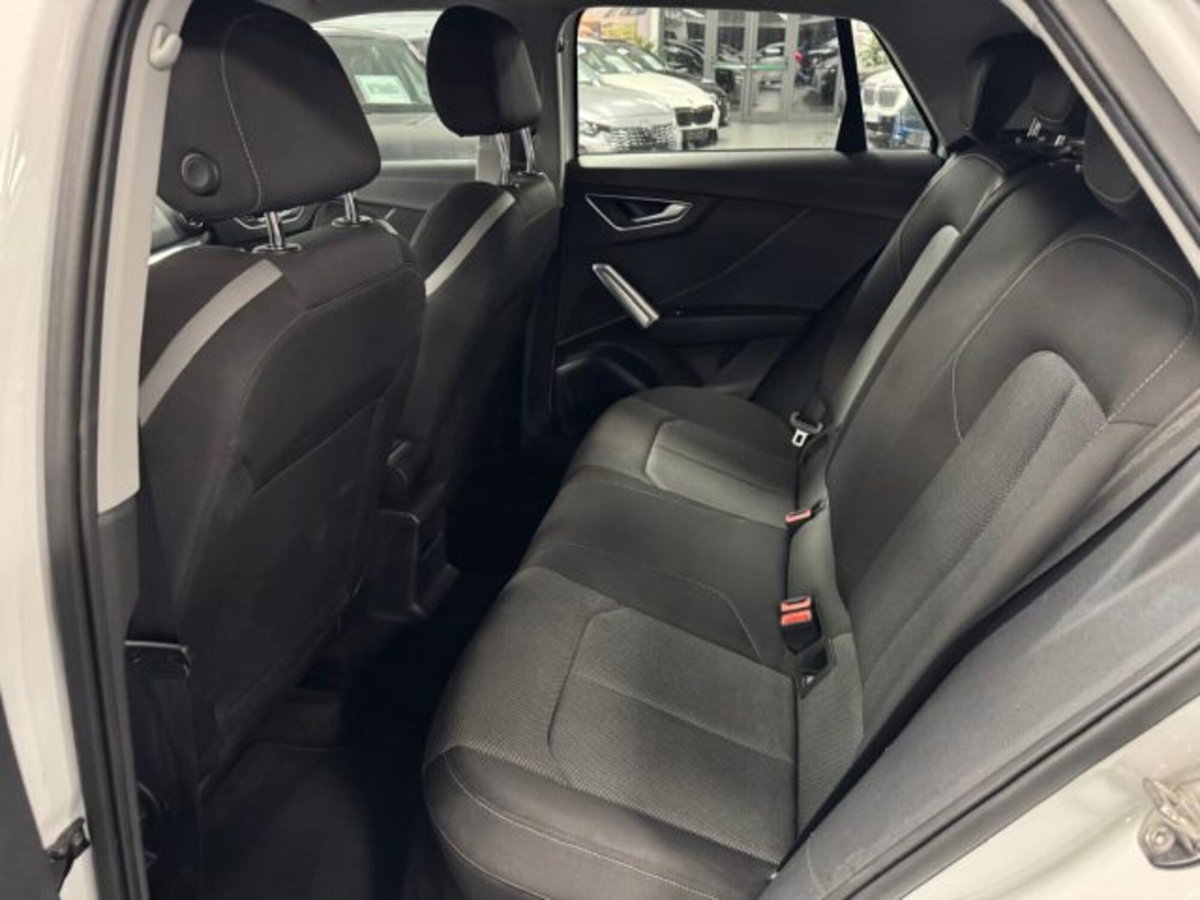 Audi Q2 Q2 1.6 TDI (12)