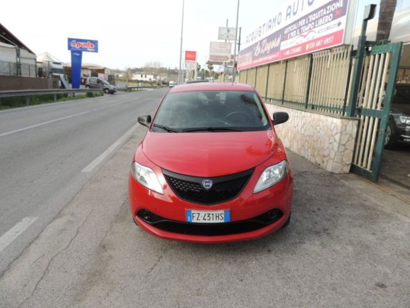 Lancia Ypsilon 1.2 69 CV 5 porte Elefantino Blu