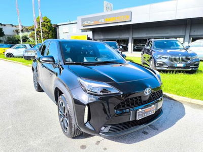 Toyota Yaris Cross 1.5 Hybrid 5p. E-CVT AWD-i Premiere usata