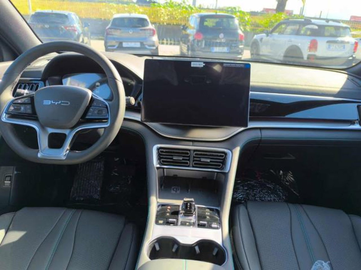 Byd Seal U DM-i 1.5 phev Comfort 2wd (10)