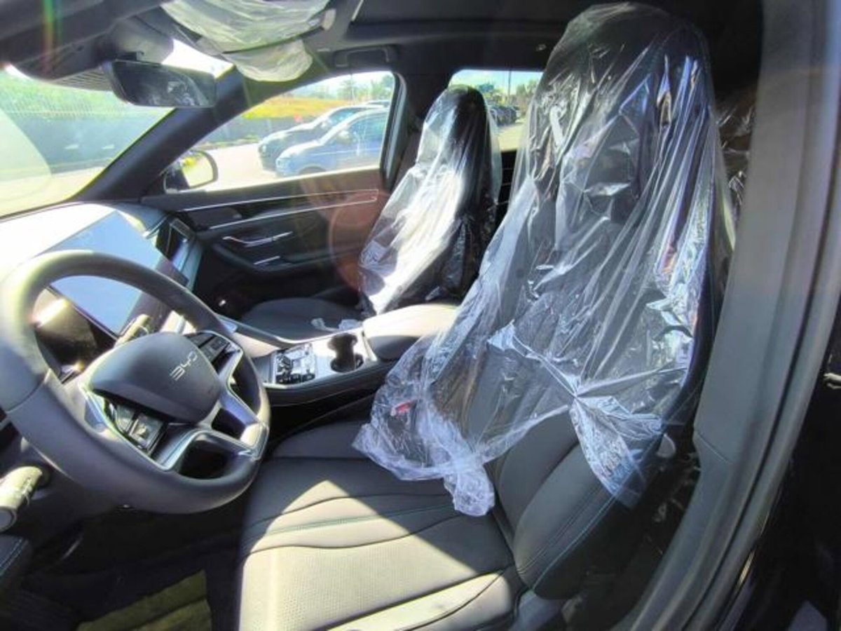 Byd Seal U DM-i 1.5 phev Comfort 2wd (15)