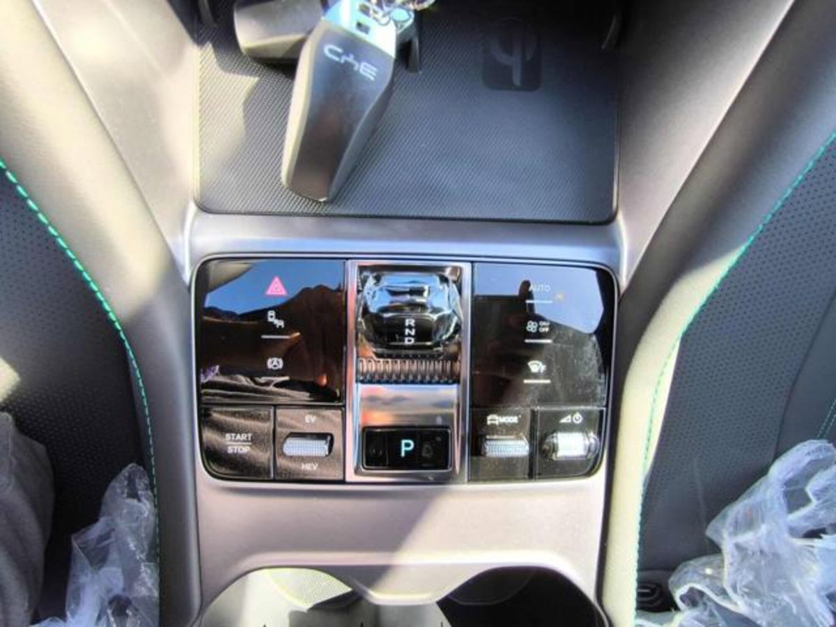 Byd Seal U DM-i 1.5 phev Comfort 2wd (19)