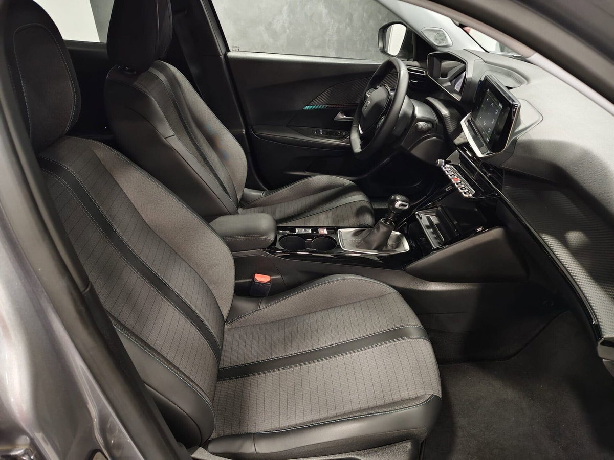 Peugeot 2008 BlueHDi 110 S&S Allure Pack (16)