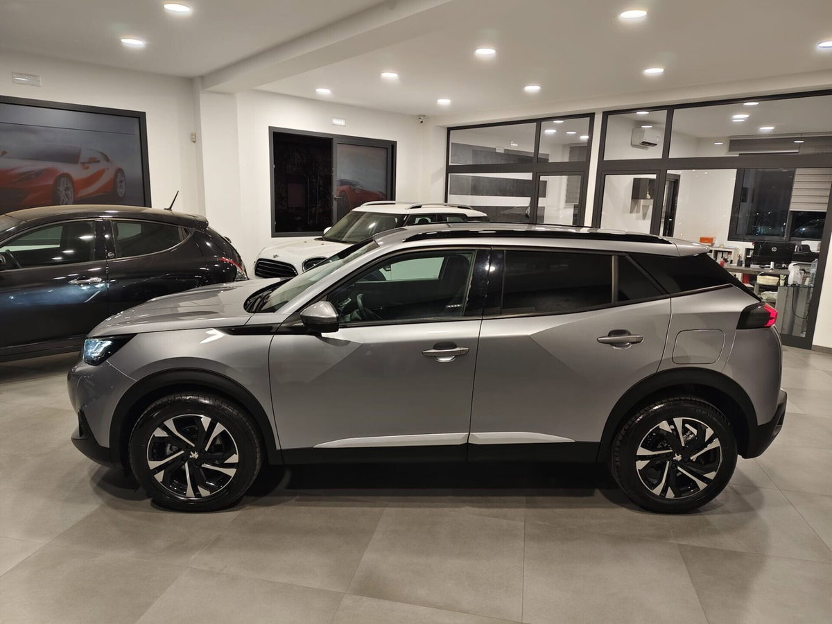 Peugeot 2008 BlueHDi 110 S&S Allure Pack (9)