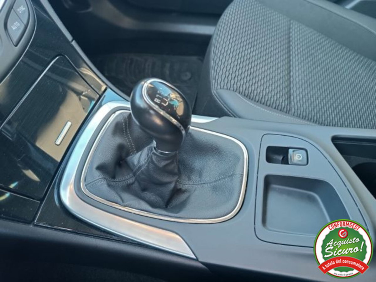 Opel Insignia Station Wagon CDTI 170CV Start&Stop Sports Cosmo (2)