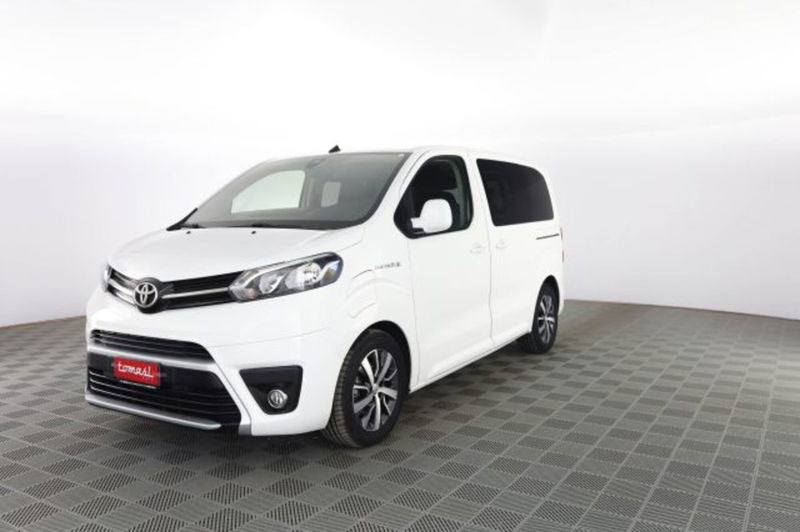 Toyota Proace Verso Verso Electric 50 kWh L0 Compact D Luxury