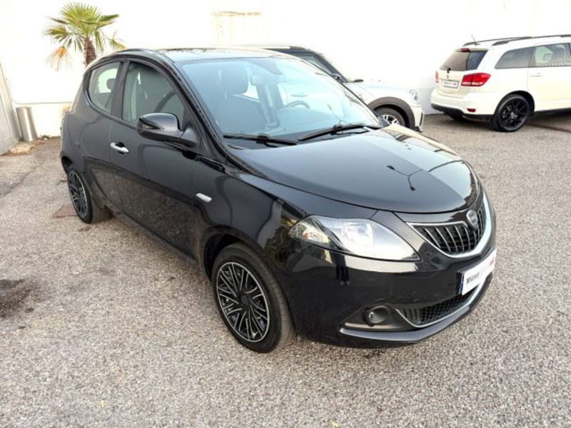 Lancia Ypsilon 1.0 FireFly 5 porte S&S Hybrid Ecochic Gold