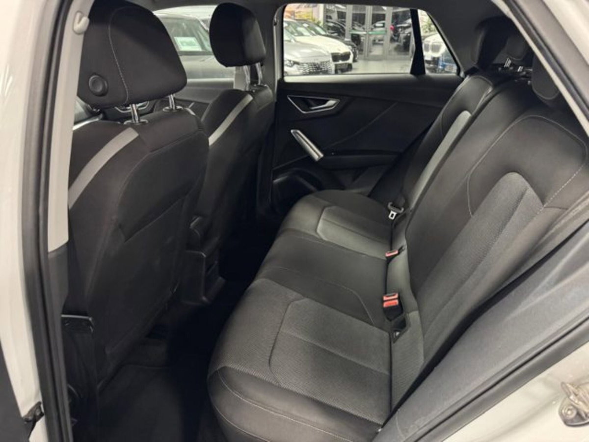 Audi Q2 Q2 1.6 TDI (12)