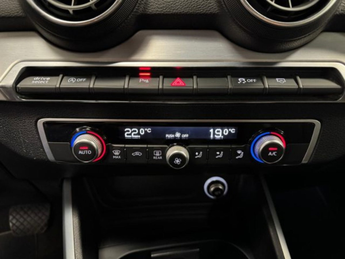 Audi Q2 Q2 1.6 TDI (2)