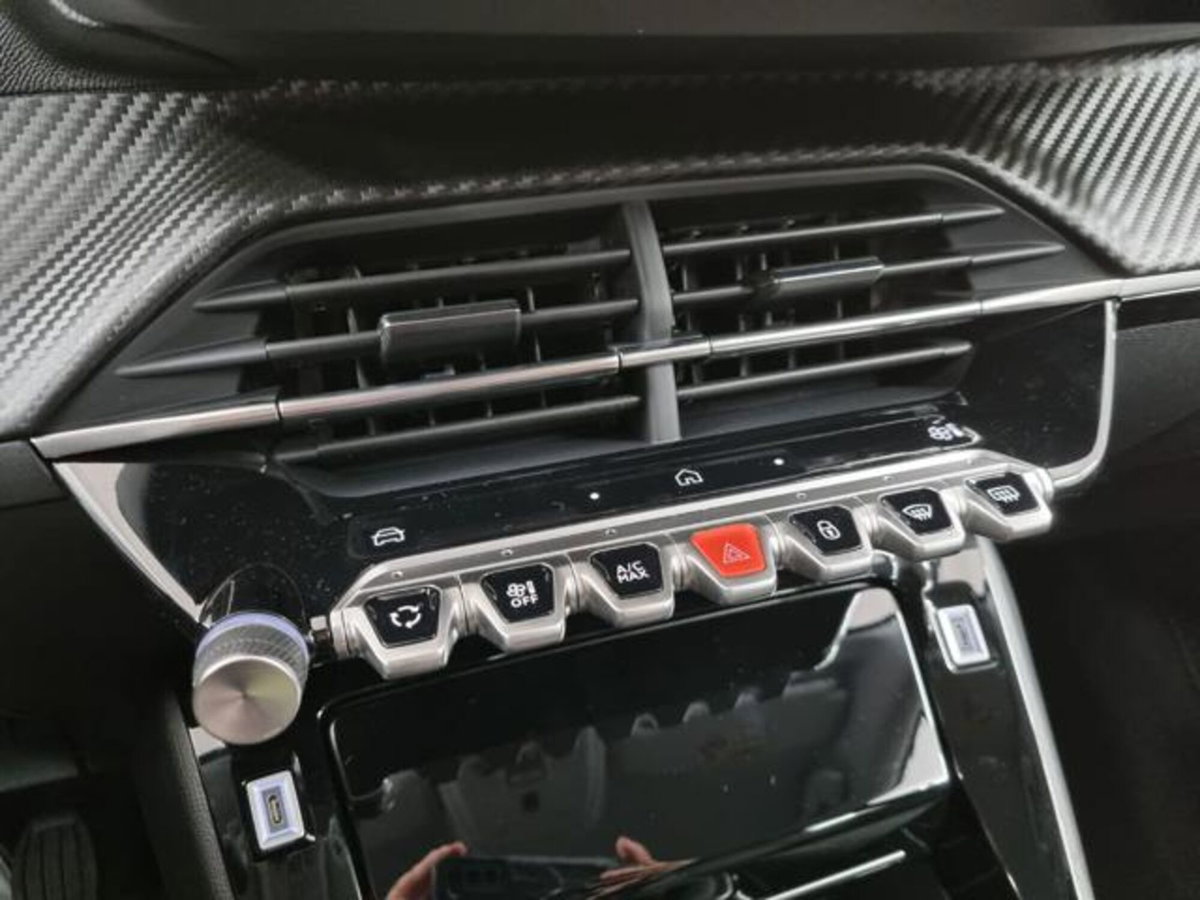Peugeot 208 PureTech 100 Stop&Start 5 porte Allure (14)