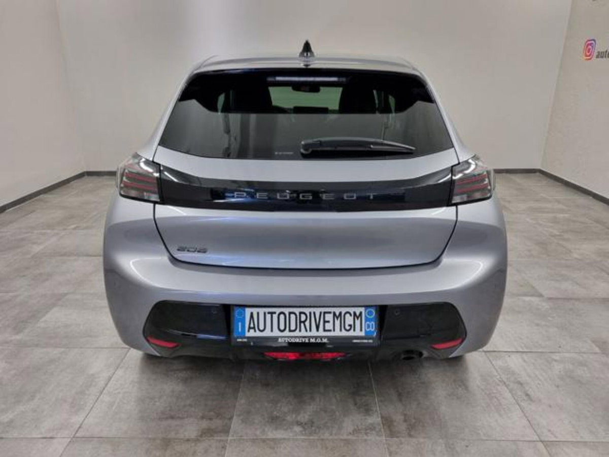 Peugeot 208 PureTech 100 Stop&Start 5 porte Allure (3)