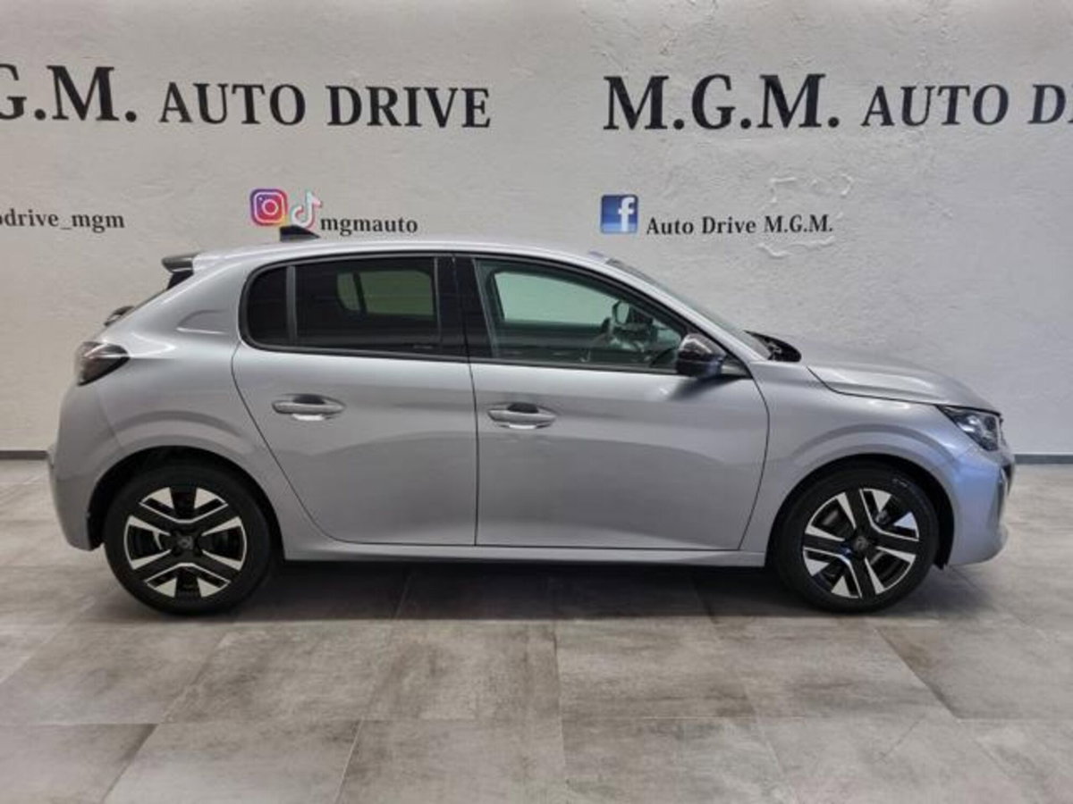 Peugeot 208 PureTech 100 Stop&Start 5 porte Allure (4)