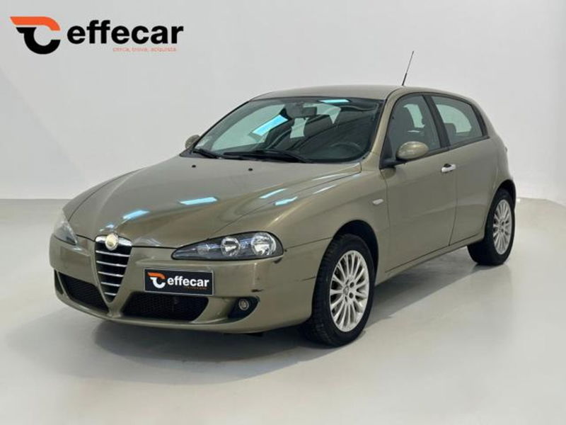 Alfa Romeo 147 1.9 JTD (115) 5 porte Distinctive